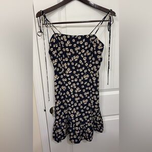 Zara Navy Mini Dress with White and Yellow Daisy Print